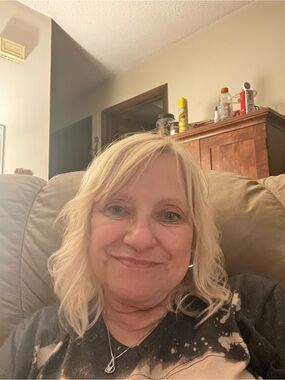 Meet your Posher, Carol